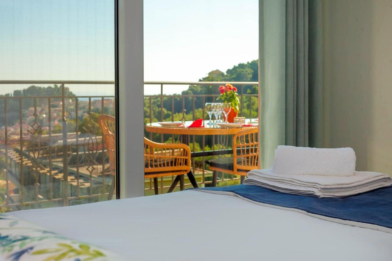 Natura Luxury Suites 帕尔加 外观 照片