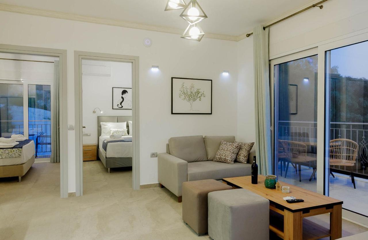 Natura Luxury Suites 帕尔加 外观 照片