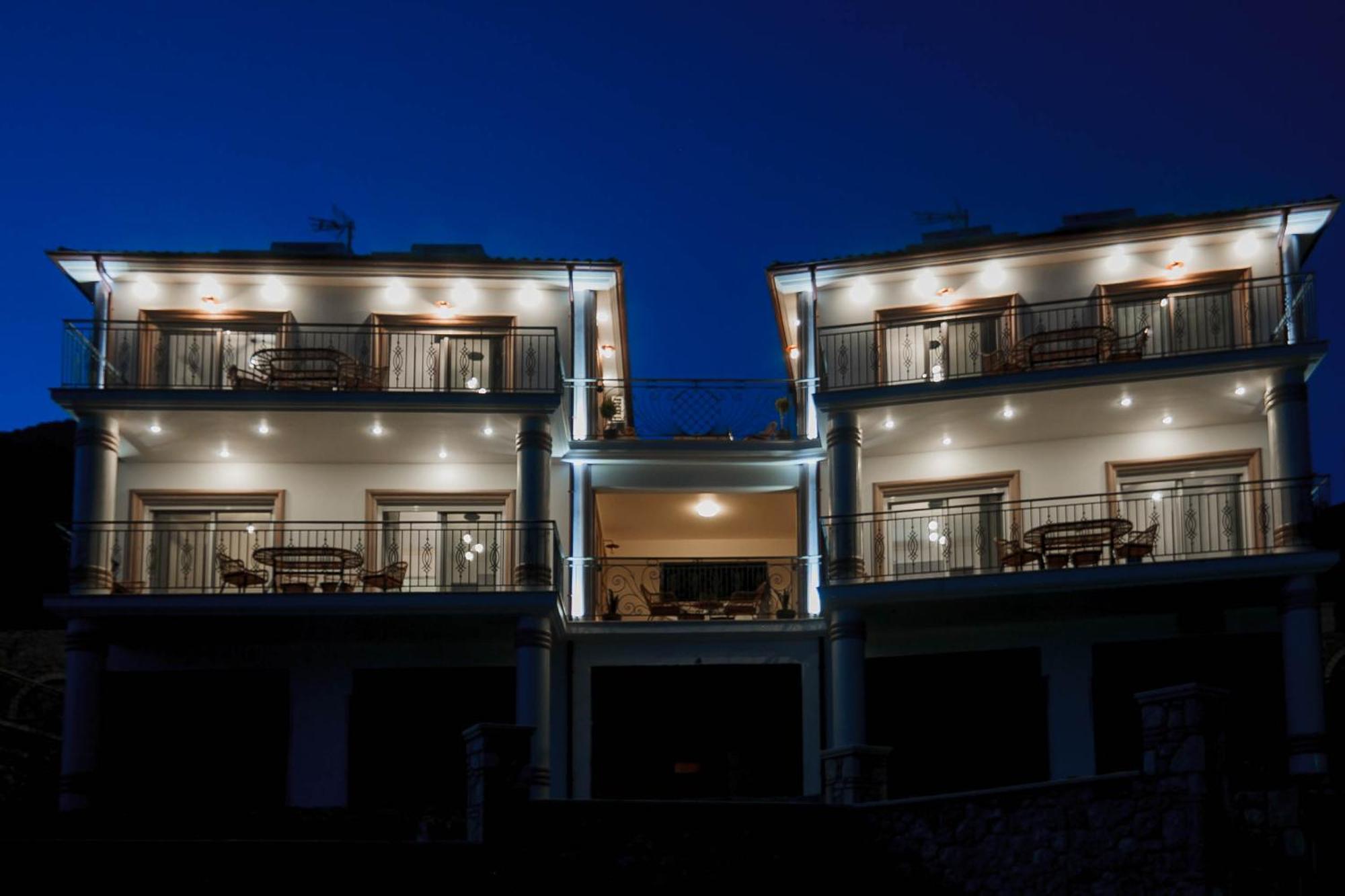 Natura Luxury Suites 帕尔加 外观 照片