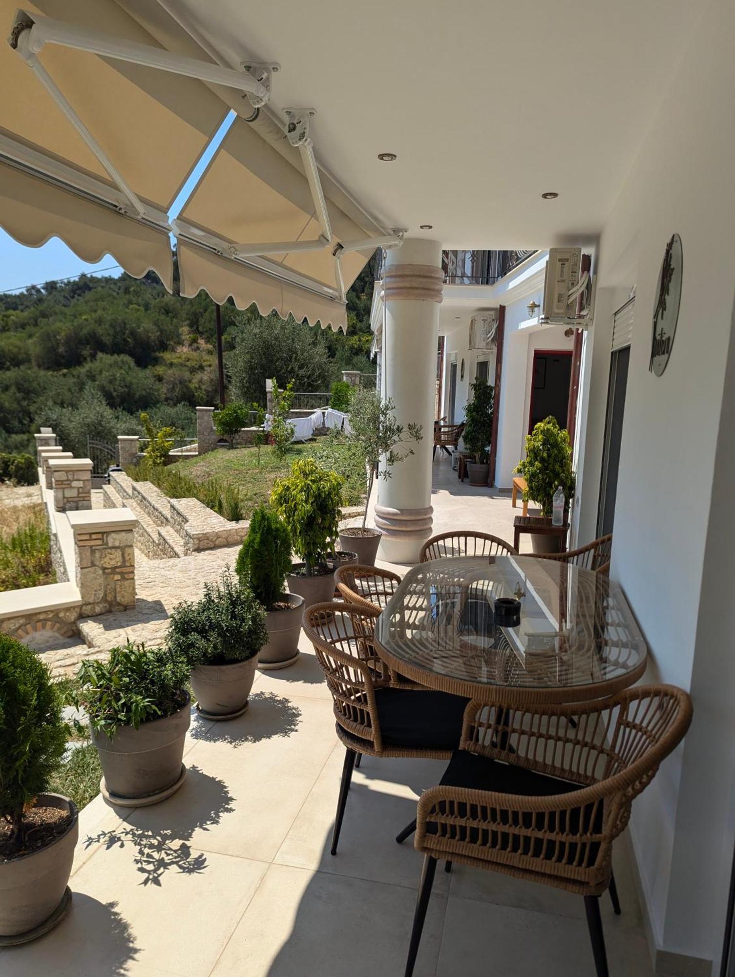 Natura Luxury Suites 帕尔加 外观 照片